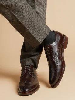 Jones Bootmaker Marron - Longwood Suede Derby Brogue