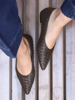 Linzi Marron - Ballerines tissées Talina à bout pointu Sale