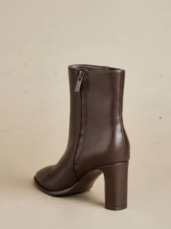 Linzi Marron - bottines Jonas à talon carré New