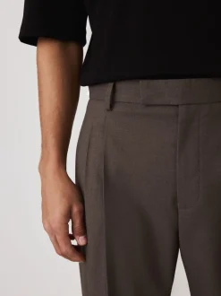 Next Marron - Pantalon élégant plissé coupe décontractée Outlet