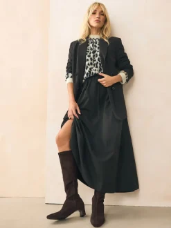 Next Marron chocolat - Bottes chaussettes Forever Comfort® à bout ciselé Outlet