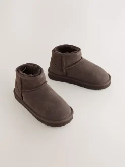 Next Marron chocolat - Bottines en daim doublées et chaudes Online