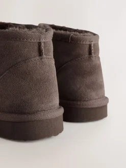 Next Marron chocolat - Bottines en daim doublées et chaudes Online