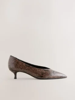 Next Marron chocolat - Chaussures à talons Kitten heel à bout pointu Clearance