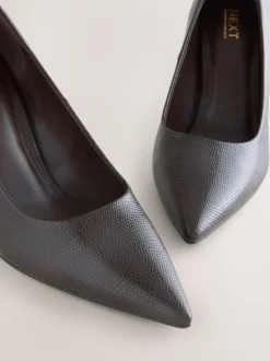 Next Marron chocolat - Chaussures à talons Forever Comfort® à bout pointu