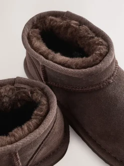 Next - Flatform Mini Bottes Pull-On en daim doublées chaudes et déperlantes Marron chocolat Clearance