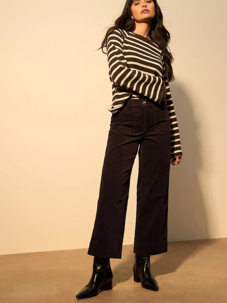 Next Marron chocolat - Pantalons raccourcis jambe large en velours côtelé Outlet