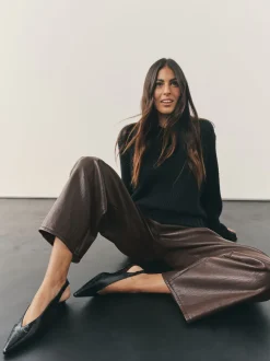 Nothing Ordinary Marron chocolat - Pantalon Regular en similicuir à jambe large New