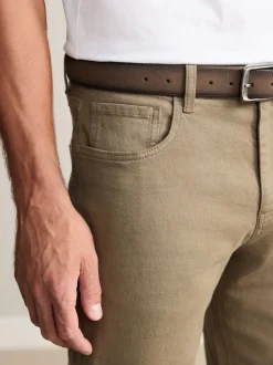 Next Marron fauve - Ajustement droit - Signature Ceinture Jeans