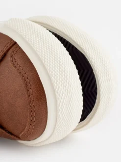 Next Marron fauve - Baskets à deux lanières à fermeture tactile Outlet