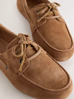 Next Marron fauve - Chaussures bateau en cuir à bout rond Sale