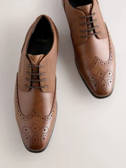 Next Marron fauve - Coupe large - Chaussures richelieu Online