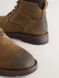 Next Marron fauve - Grands bottes zippées doublées de borg Online