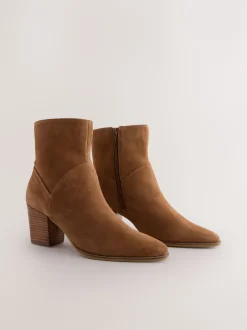 Next Marron fauve en daim - Bottines western à talons carrés Discount