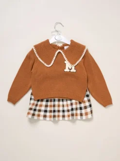 Miss Pull marron en maille véritable avec col tissé et Ensemble jupe à carreaux Hot