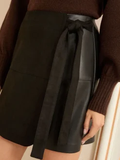 Love & Roses Mélange noir en faux daim - Jupes portefeuille en similicuir