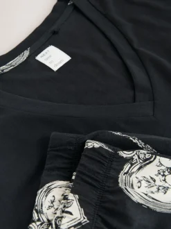 Next Monochrome/motif cœurs - Pyjama à manches courtes New