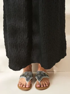 Next Métallisé - Sandales à string à bout perlé épais Hot