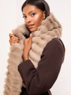 Lipsy neutre - Écharpe en fausse fourrure Discount