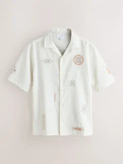 Next neutre - Chemise texturée brodée style Navajo à manches courtes Online