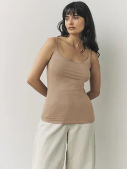 Next neutre - Lot de 3 gilets à fines bretelles Best