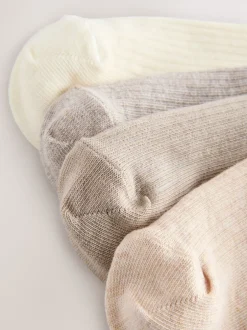 Next neutre - Lot de 4 paires de chaussettes de sport côtelées Clearance