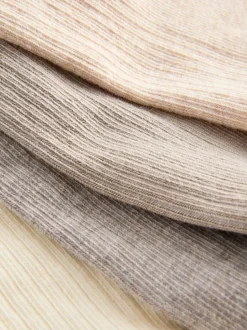 Next neutre - Lot de 4 paires de chaussettes de sport côtelées Clearance