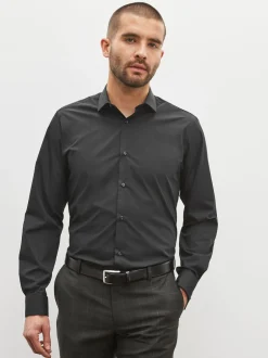 Next Noir - Ajustement régulier - Chemise intelligente à double poignet facile d’entretien Sale