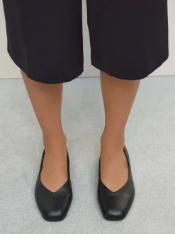 Next Noir - Ballerines Forever Comfort® en cuir à bout carré Online