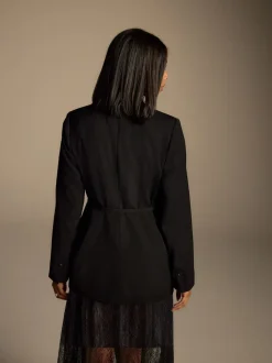 Next Noir - Blazer skinny à simple boutonnage et ceinture