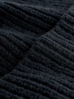 Next - Bonnet Noir Best