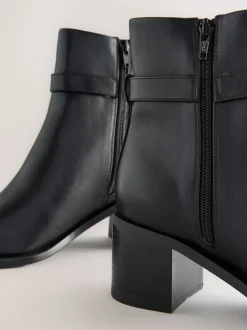 Next Noir - Bottes à talon carré Forever Comfort® à boucle Clearance
