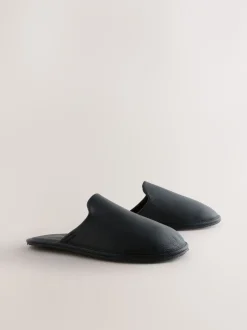 Next Noir - Chaussons mules en cuir Signature Sale