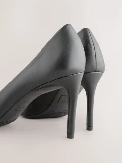 Next - Chaussures de milieu de terrain en cuir Noir