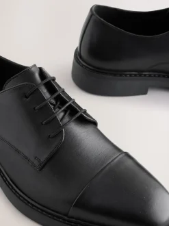 Next Noir - Chaussures en cuir à bout rapporté