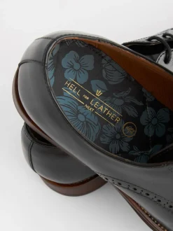 Next Noir - Coupe classique - Chaussures Derbies en cuir à semelle contrastante Hot