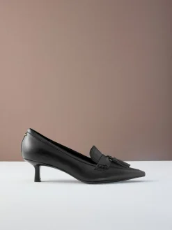 Next Noir - Cuir haut de gamme avec mocassins à talons à glands Motionflex à bout pointu Outlet
