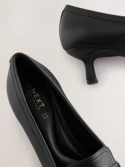 Next Noir - Cuir haut de gamme avec mocassins à talons à glands Motionflex à bout pointu Outlet