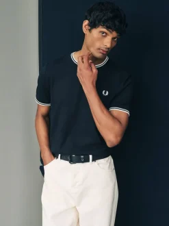 Fred Perry - T-shirt à logo à deux pointes Noir Outlet