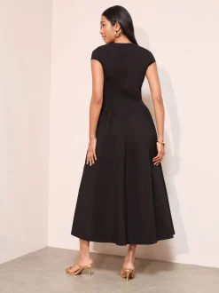 Friends Like These Noir - Robe Midaxi Extensible sculptante à col carré Best