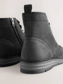 Next Noir - Grandes bottes en cuir à bout tablier Sale