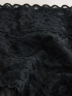 Next Noir - Lot de 3 culottes en dentelle Clearance