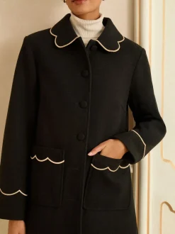 Love & Roses Noir - Manteau Dolly mi-long à bordures festonnées Discount