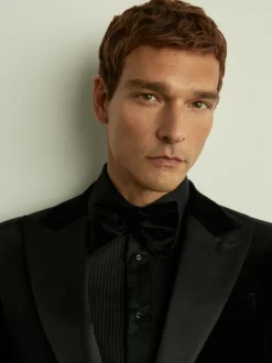 Reiss - Nœud papillon Hike en velours Noir Outlet