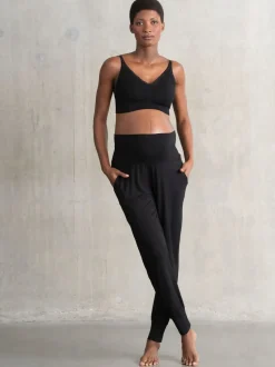 Seraphine Noir - Pyjama de maternité et d’allaitement avec sac à dos et allaitement Ensemble 2 pièces Online