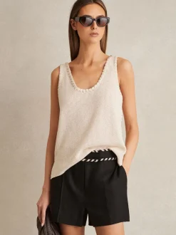 Reiss Noir - Short Fawn Lin Whipstitch Short