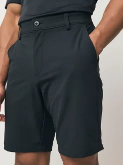 Under Armour Noir - Short Golf Tech Taper Hot