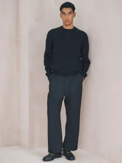 Next Noir - Sweat-shirt N. Premium en coton riche, coupe décontractée mi-épaisse Sale