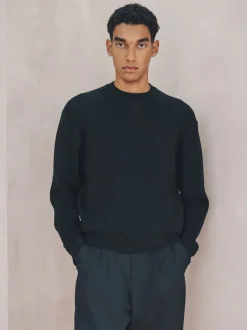 Next Noir - Sweat-shirt N. Premium en coton riche, coupe décontractée mi-épaisse Sale