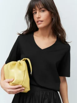 Next - T-shirt Col en V souple en coton modal Noir Discount